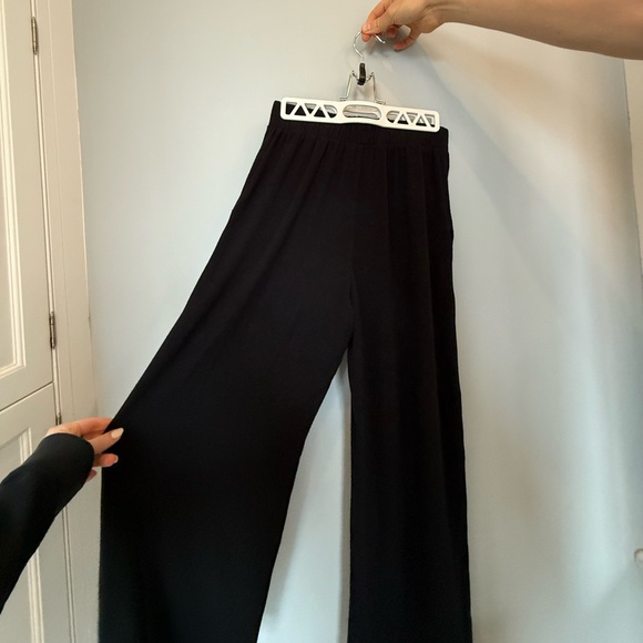 LESET Black Wide Leg Pants - Picture 4 of 7